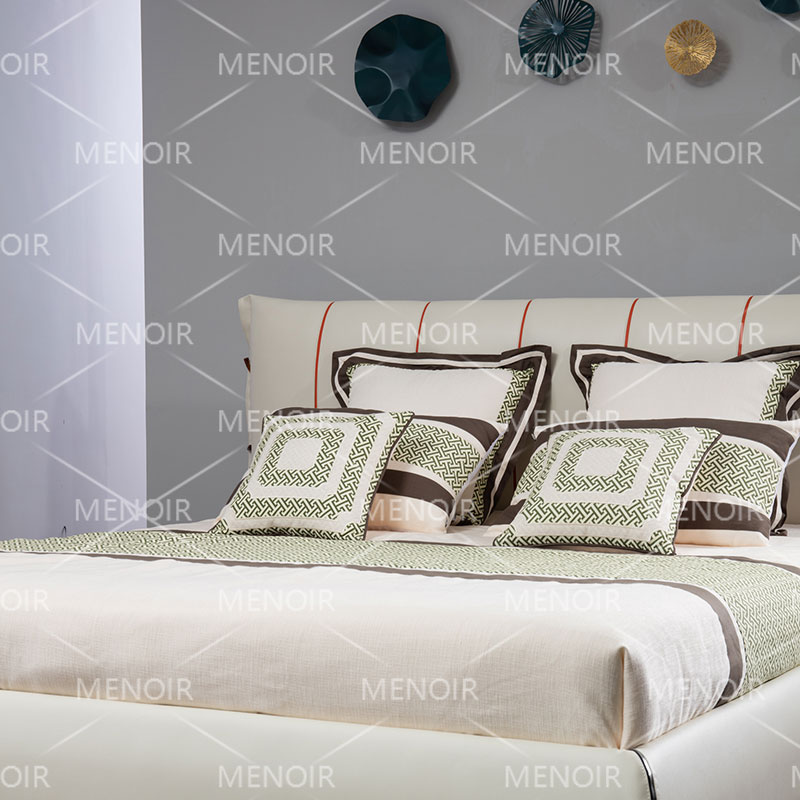 Menoir Array image651