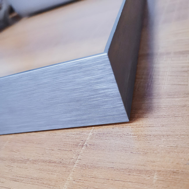 Alu-Frame Array image1009