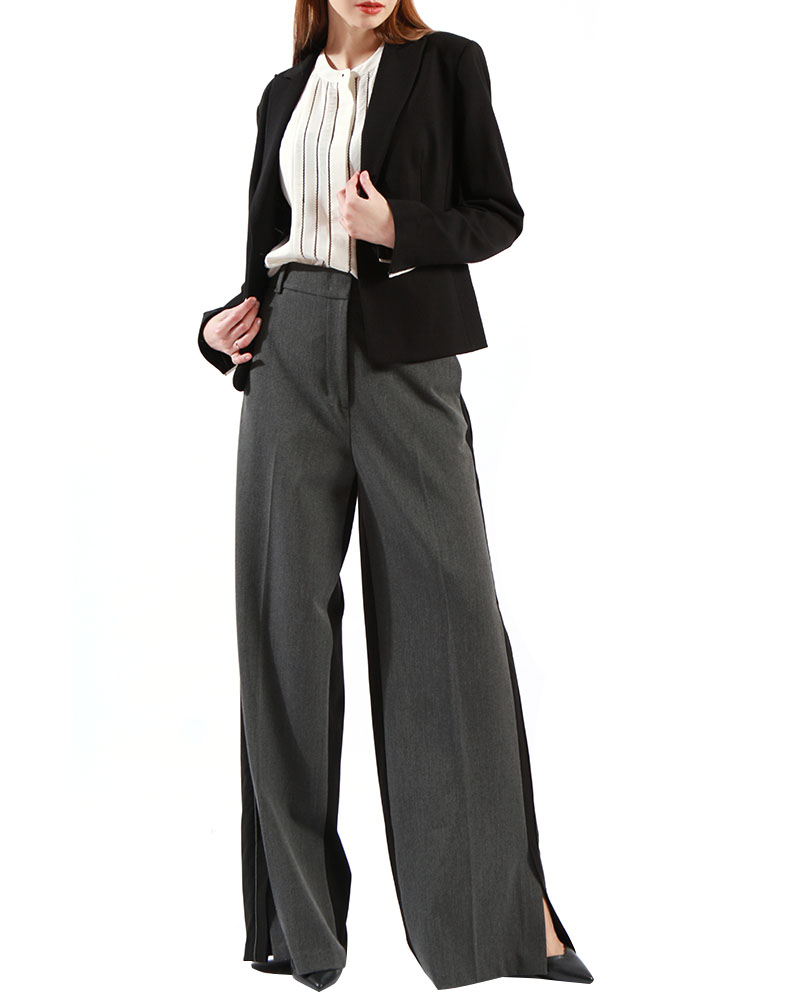 COPIHUE CLOTHING Array image108