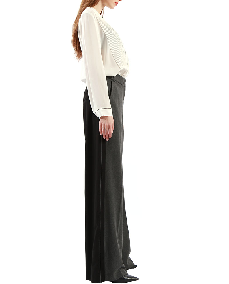 COPIHUE CLOTHING Array image57