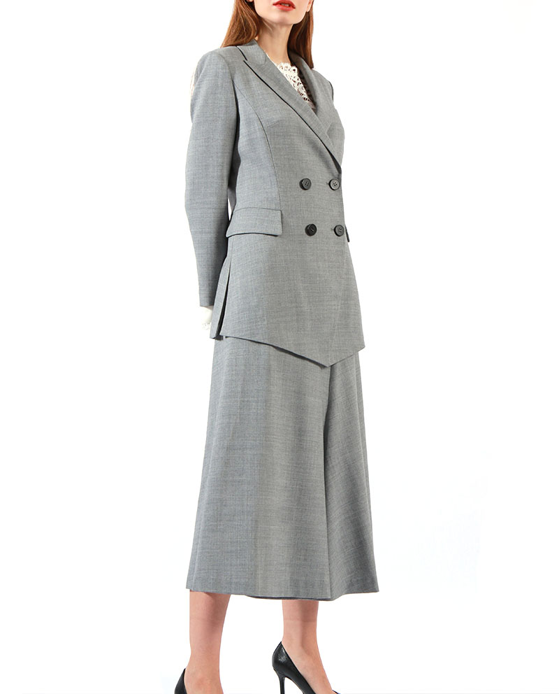 COPIHUE CLOTHING Array image159