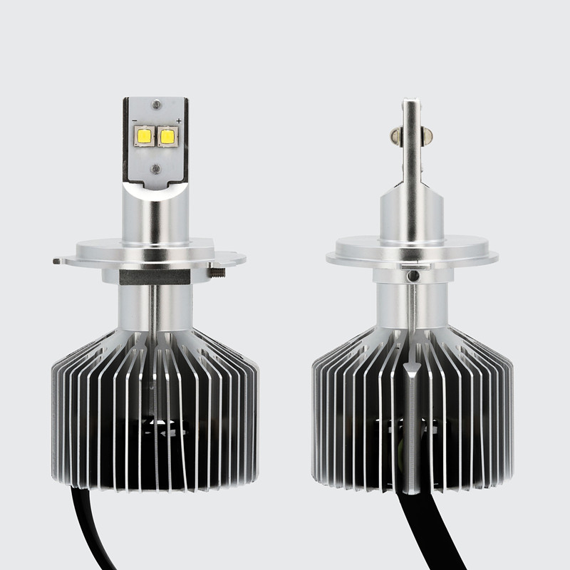 Super bright high and low beam 8000LM CREE motorcycle headlight 6G H4