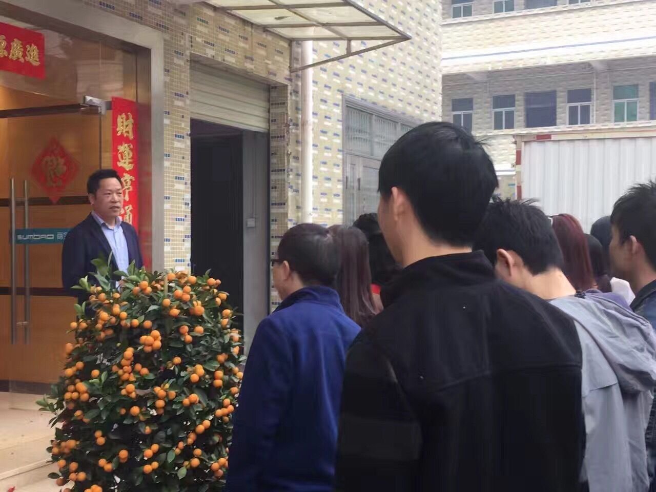 uploads/sumbaolighting.com/images/14865193087330.jpg 2.jpg