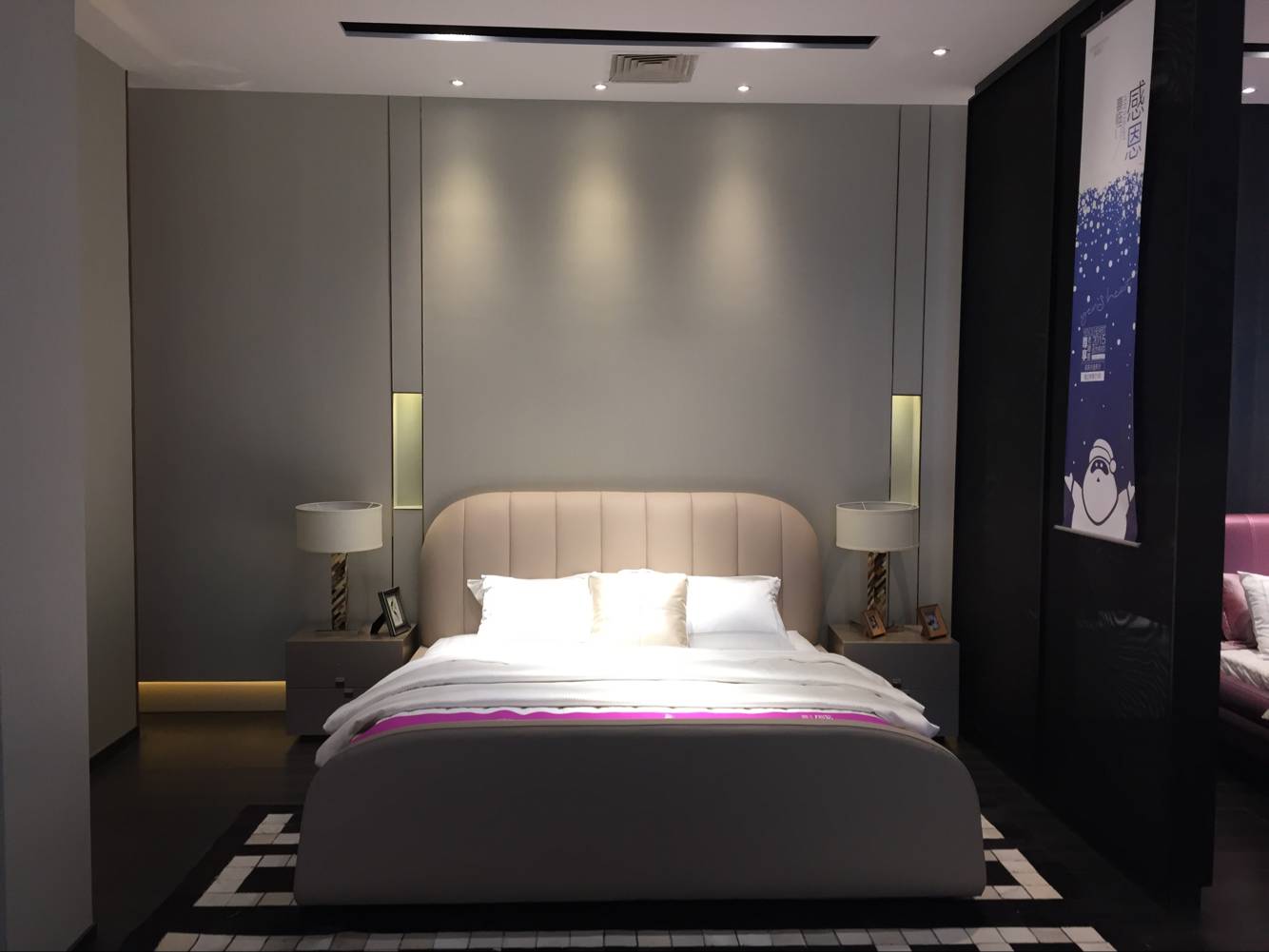 uploads/sumbaolighting.com/images/14873155112631.JPG IMG_6458.JPG