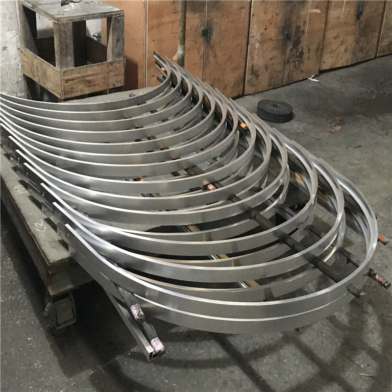 Third Aluminum Array image100