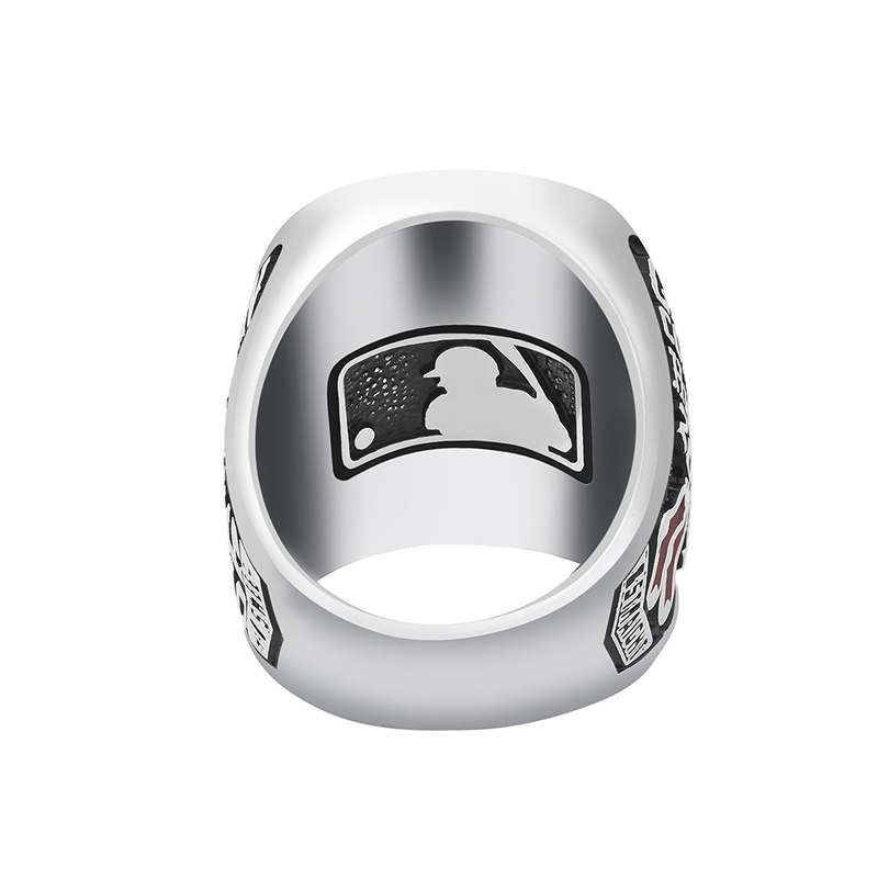 CHARMLAND Array image393