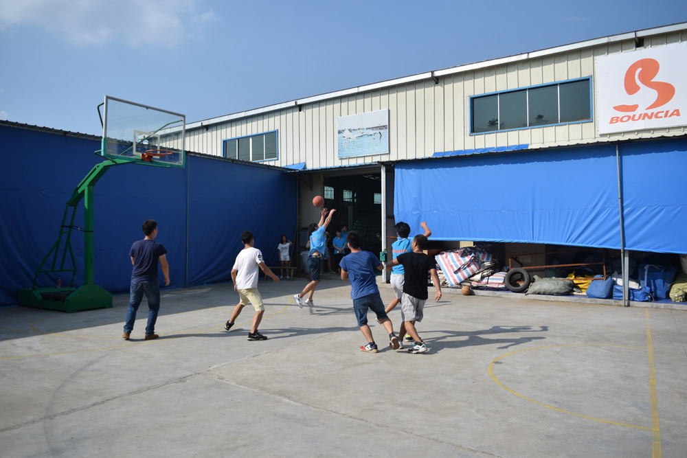 Bouncia -Read Basket ball match during factory sports meeting News On Bouncia Inflatables