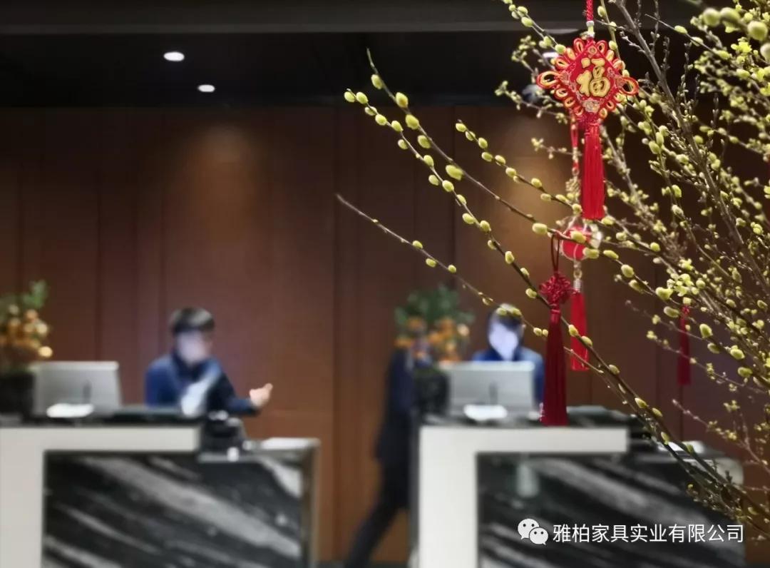 YABO-Hospitality Furniture Suppliers-following Up Customers-6