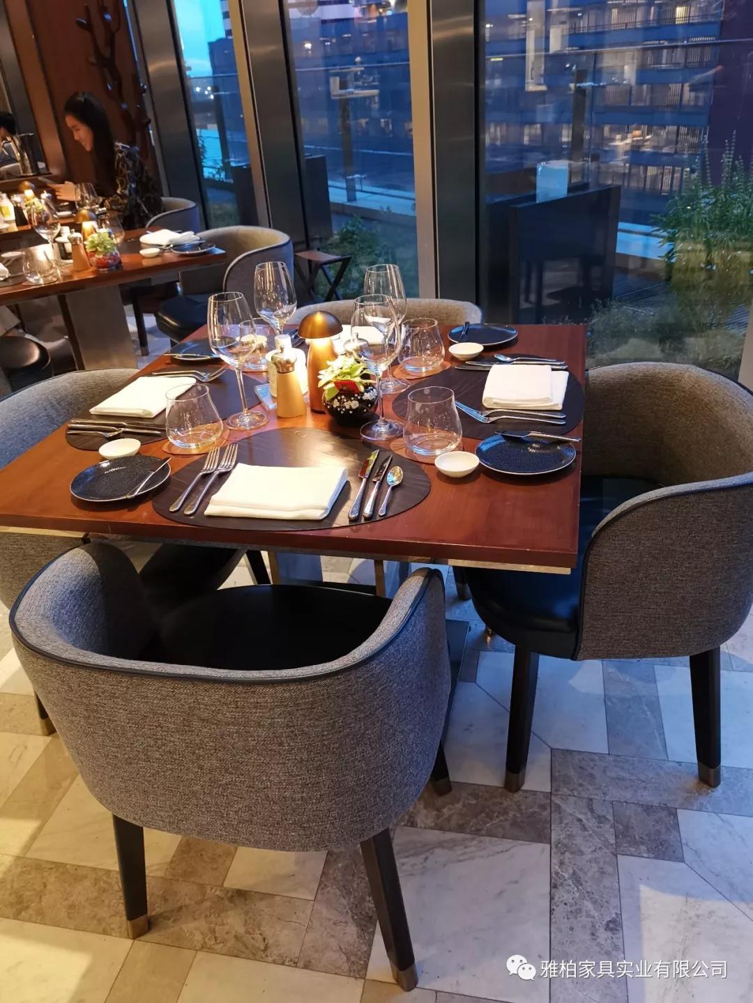 YABO-Hospitality Furniture Suppliers-following Up Customers-11