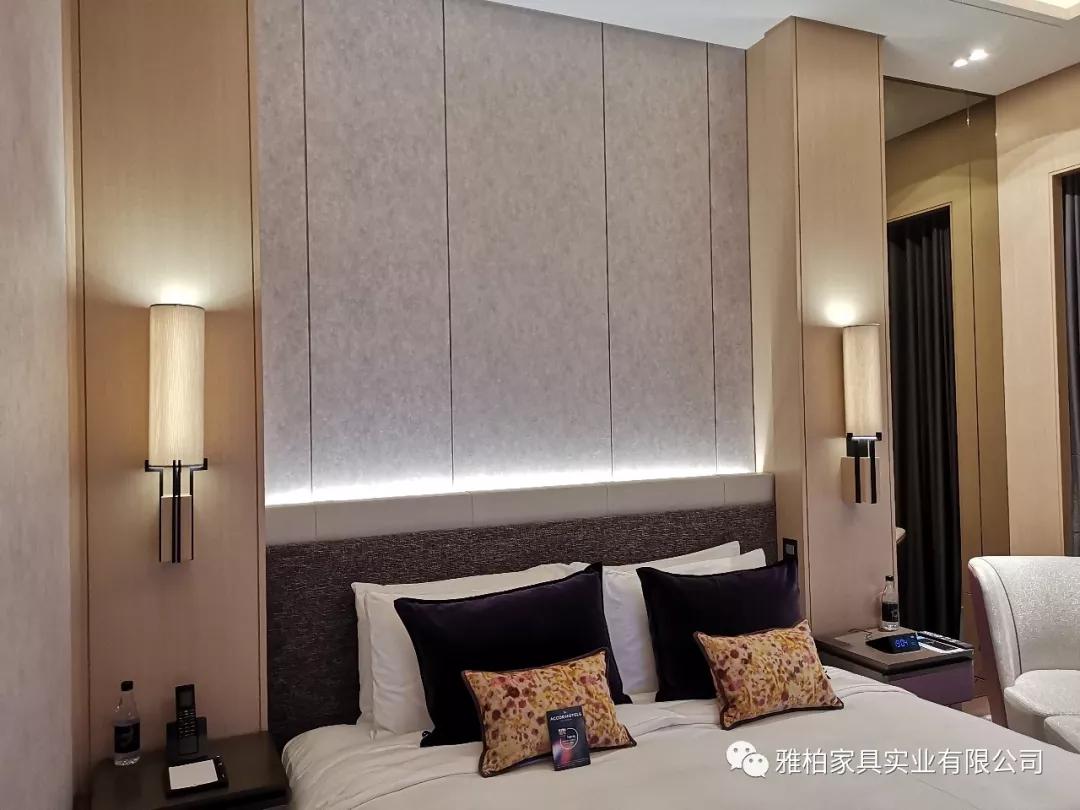 YABO-Hospitality Furniture Suppliers-following Up Customers-18