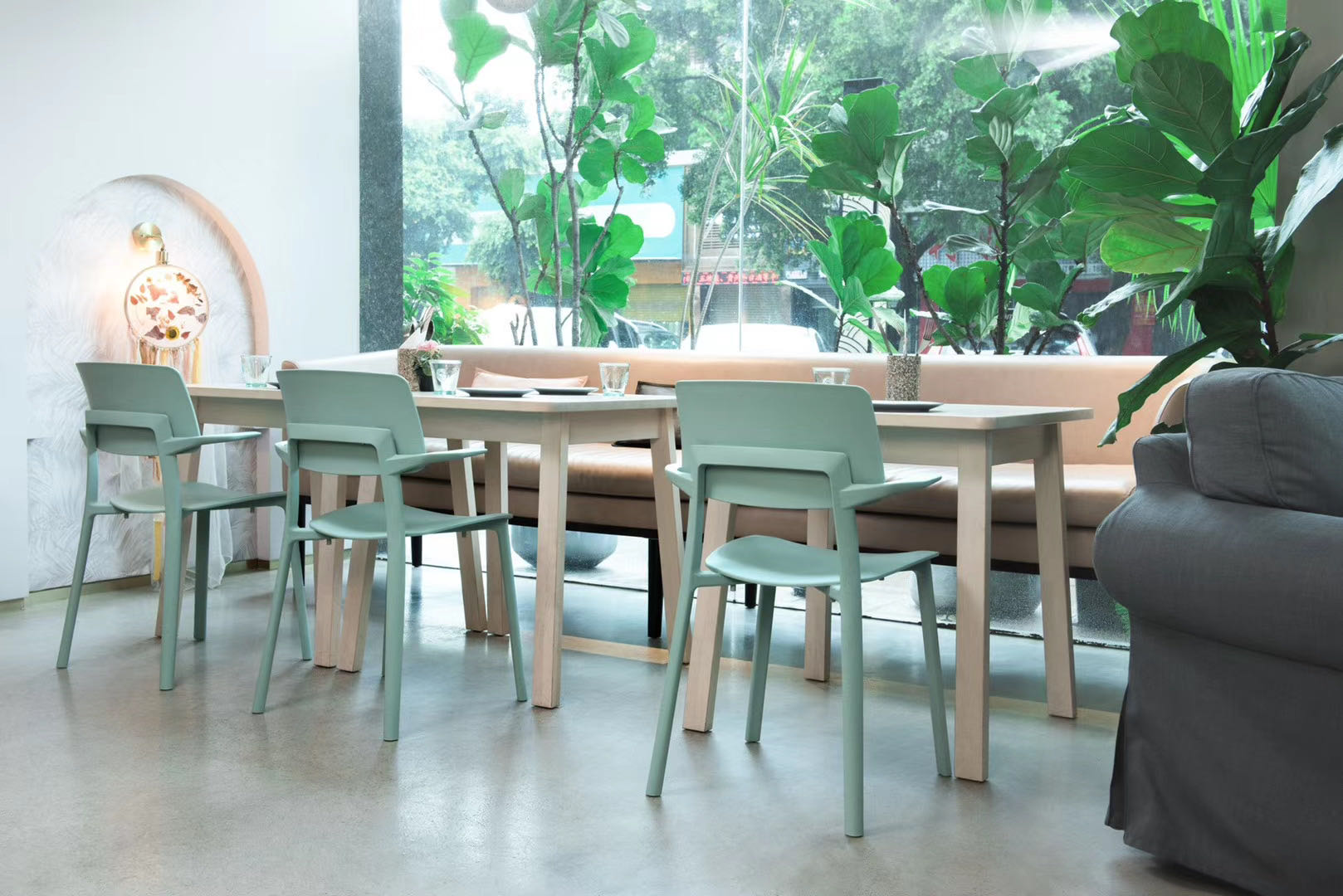 news-Best Seller of the Year, This Lovely Chair Lightens Up Your Life Definitely-GOJO-img