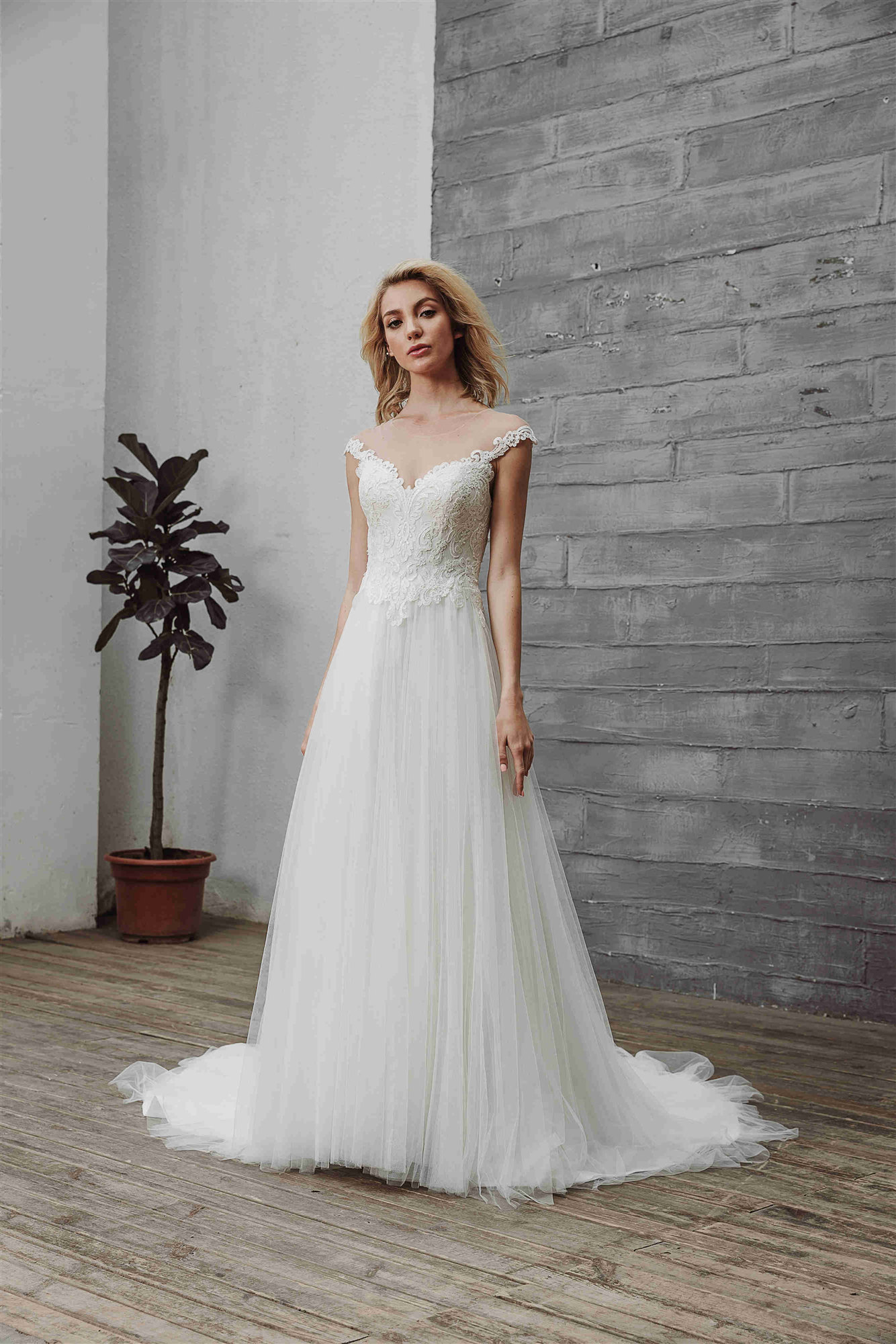 ROSA BRIDAL Array image243