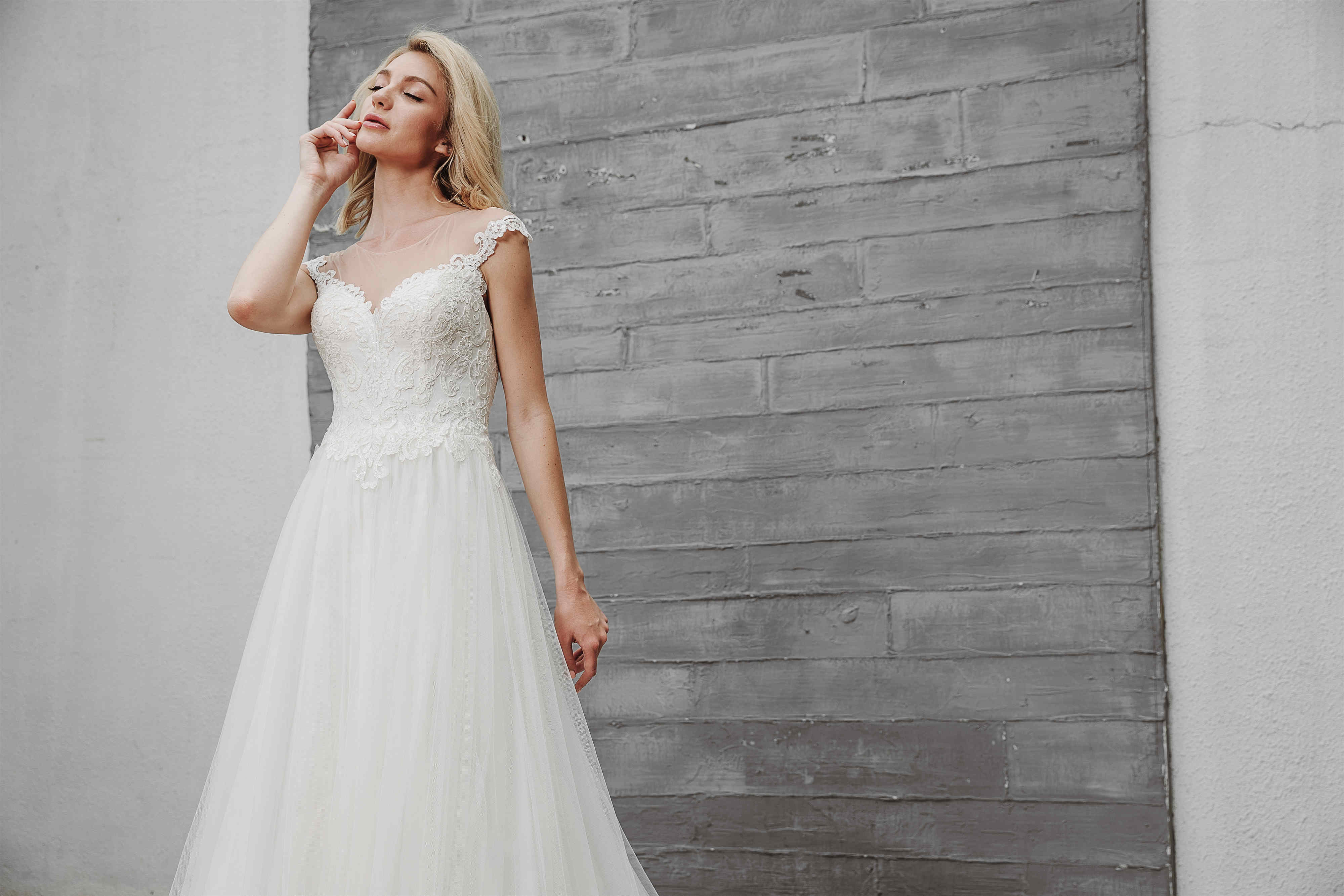 ROSA BRIDAL Array image17