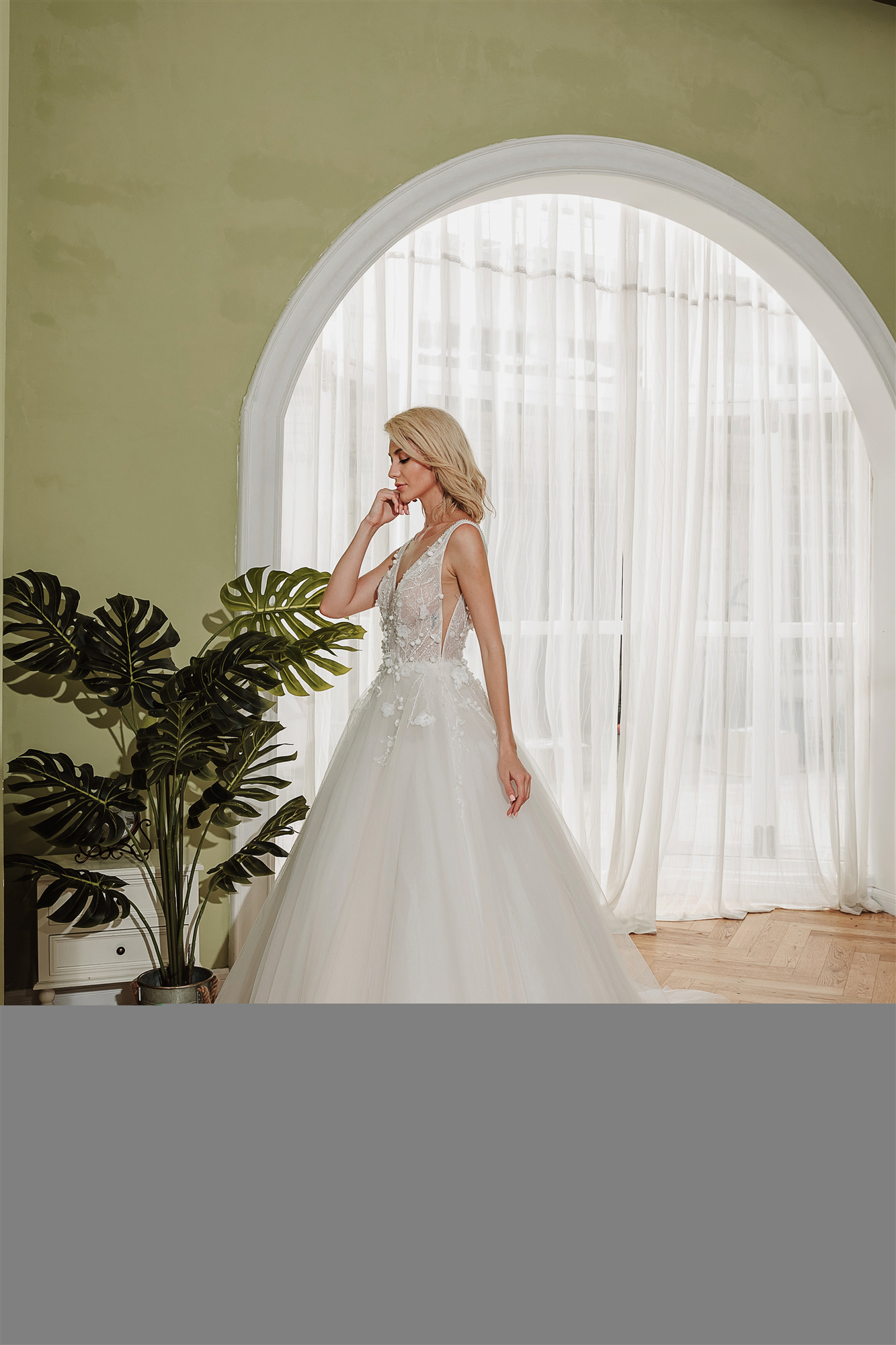 ROSA BRIDAL Array image387