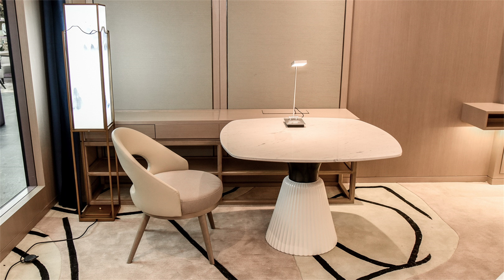 Harman Array image781